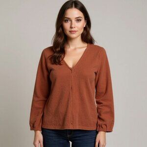 Women's V-Neck Long Sleeve Top in Rust
